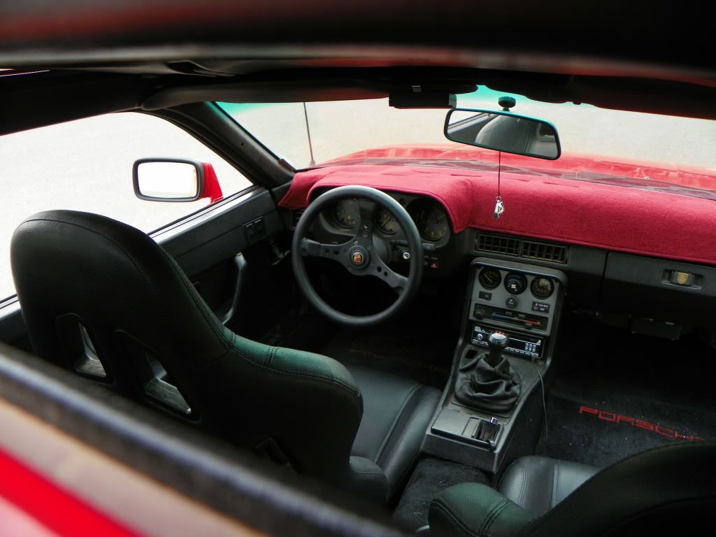 Pictures please of a 924 or early 944 dash cover Rennlist Porsche Discussion Forums